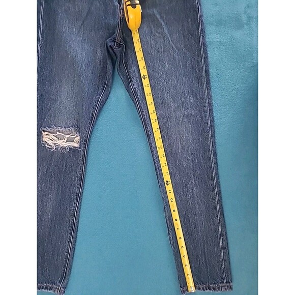 Levis Premium Womens 501 S Skinny Button Fly Jeans Distressed Big E Modern 28x30 - Picture 6 of 16